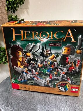 Lego Games ~ 2011 Heroica Castle Fortaan 3860